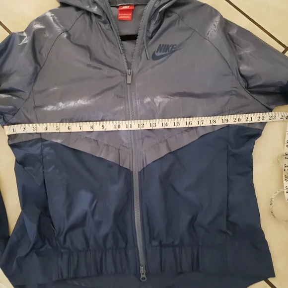 Nike Blue Windbreaker Jacket Women's Large - Picture 10 of 10